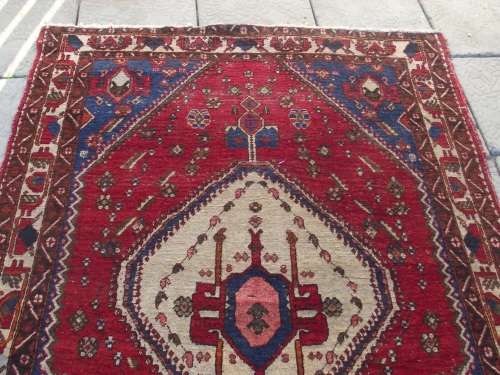 HAND MADE PERSIAN CARPET