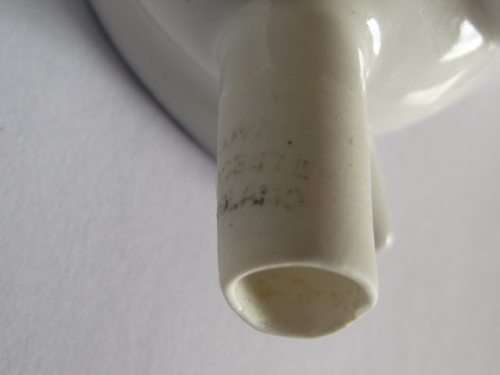 STUNNING VINTAGE ROYAL WORCESTER FINE PORCELAIN 2 PIECE BLUE AND WHITE PIE BIRD