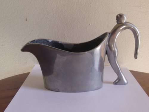 LOVELY CARROL BOYES MAN DESIGN GRAVY BOAT-ALUMINIUM