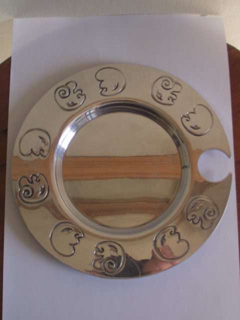 BEAUTIFUL CARROL BOYES SERVING TRAY