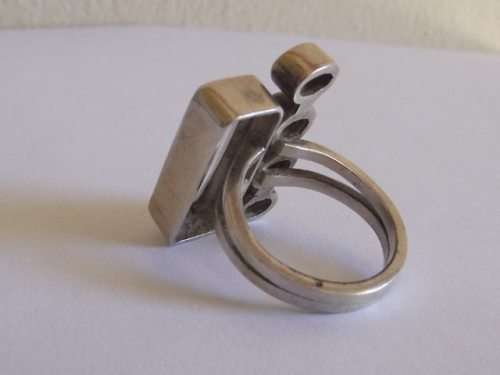 LOVELY 835 CONTINENTAL SILVER RING SET WITH VARIOUS SEMI-PRECIOUS STONES