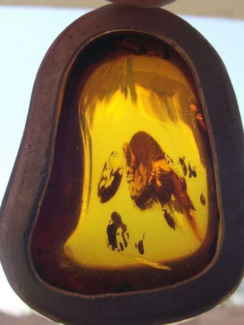 STUNNING CHUNKY STERLING SILVER AND AMBER PENDANT