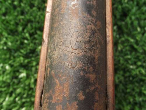 FOR REFURBISHMENT - VINTAGE GECADO MODEL 25 AIR RIFLE