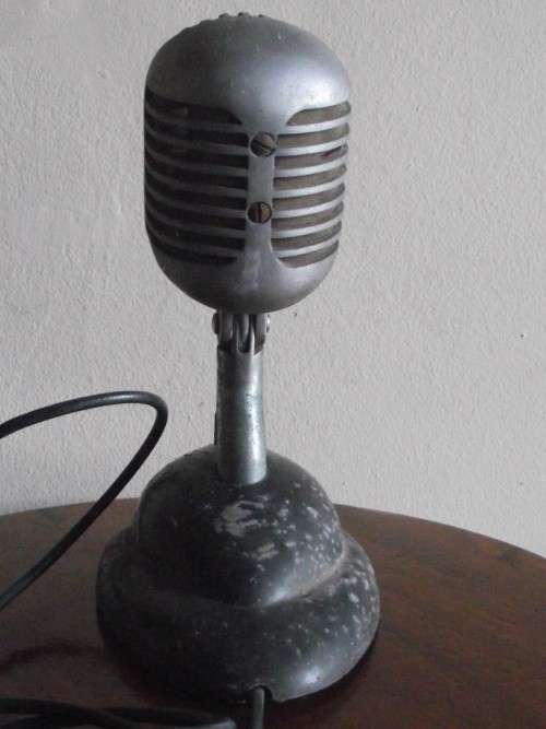Iconic 1951 Unidyne 55S Microphone Elvis Type on a 53 S Table stand