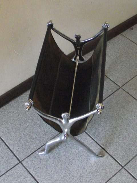 AMAZING CARROL BOYES MAGAZINE HOLDER - BLACK - MAN DESIGN, IN ALUMINIUM AND LEATHER