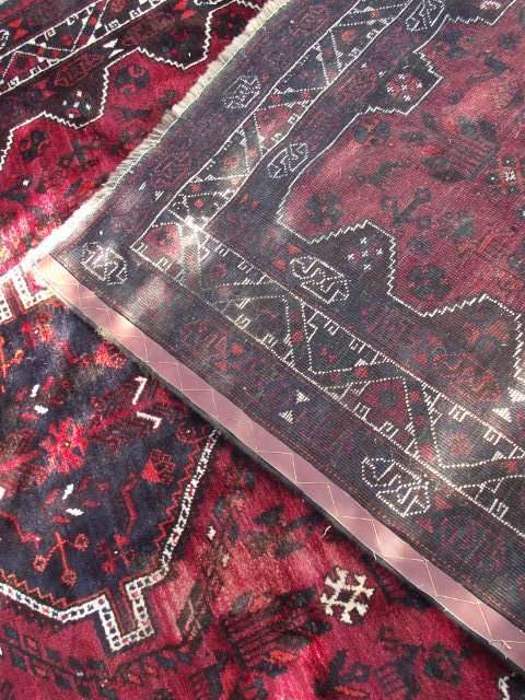 LARGE HAND WOVEN PERSIAN RUG, 2100 x 2950 cm