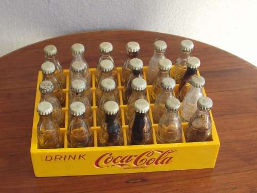 Vintage miniature Coca Cola crate with 24 mini bottles