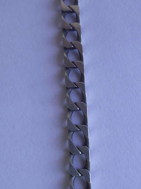 LOVELY STRONG GENTS STERLING SILVER NECKLACE