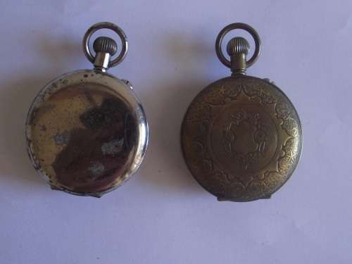 2 X VINTAGE MECHANICAL POCKET WATCHES FOR SPARES AND REPAIRS