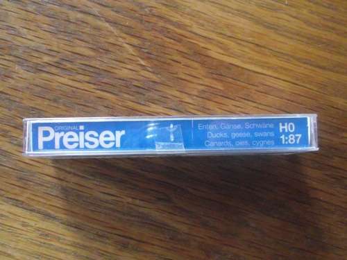 PREISER HO SCALE DUCKS, GEESE. SWANS ---- 14167