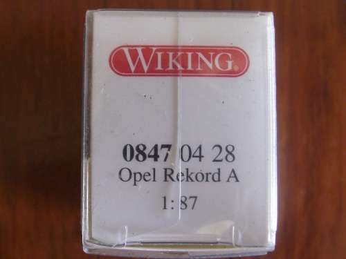 WIKING HO SCALE OPEL REKORD A --- 0847 04 28