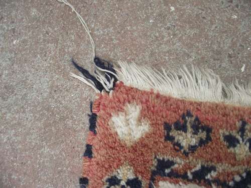 HAND WOVEN PERSIAN CARPET