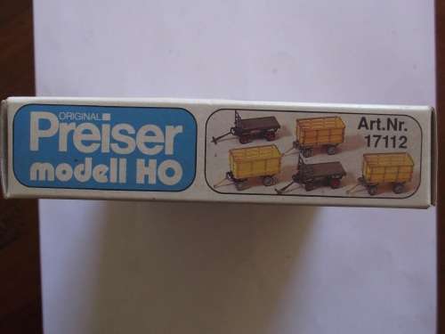 PREISER HO SCALE POSTAL CARTS --- 17112