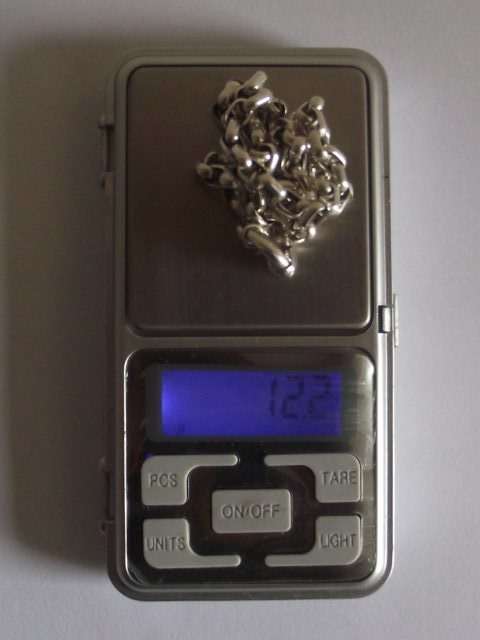 LOVELY ITALIAN STERLING SILVER NECKLACE