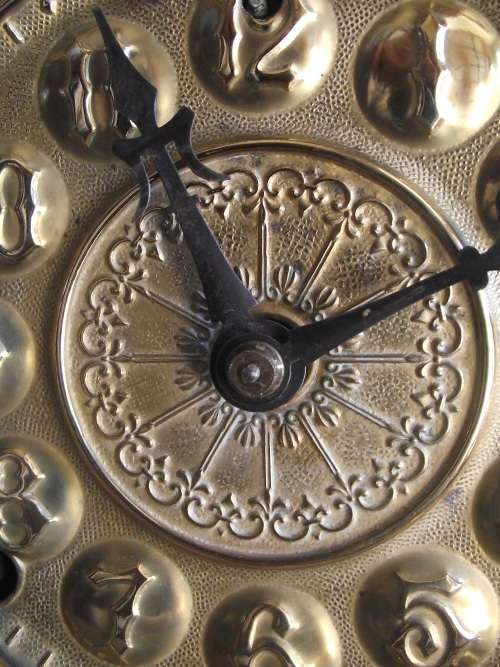 EN WELCH MANTEL CLOCK FORESTVILLE CONN U.S.A