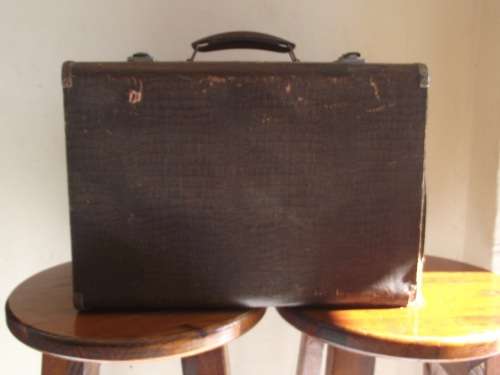 Singer sewing machine - Serial number : EG 828539  - 27 x 42 cm