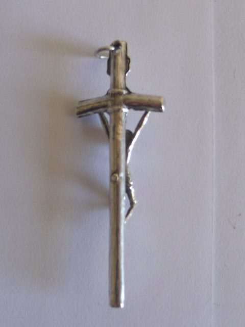 AMAZING VINTAGE STERLING SILVER CRUCIFIX