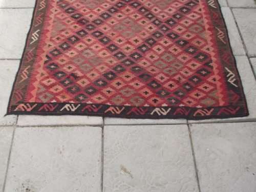 HAND WOVEN KILIM CARPET