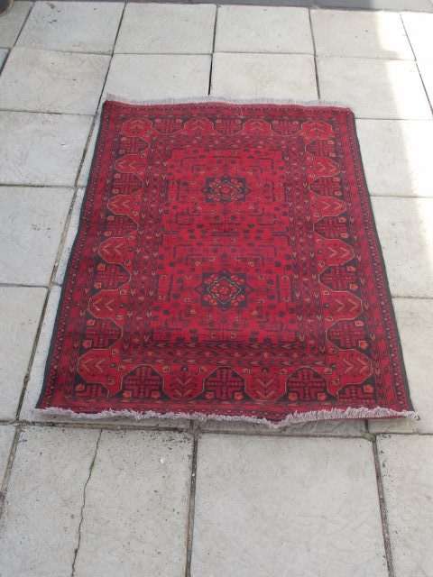 AMAZING HAND WOVEN PERSIAN CARPET