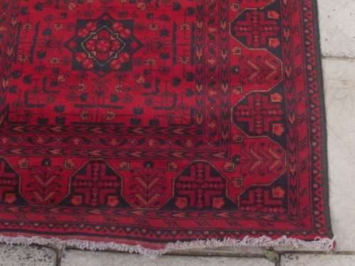 AMAZING HAND WOVEN PERSIAN CARPET