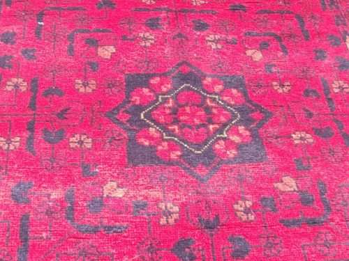 AMAZING HAND WOVEN PERSIAN CARPET