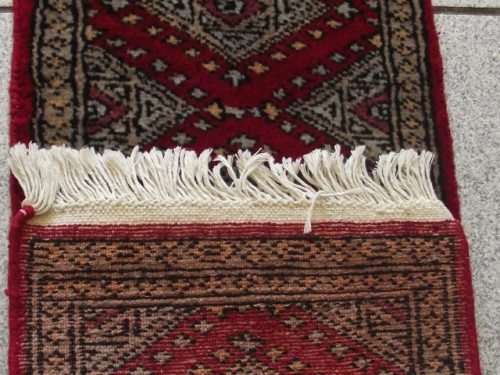 SMALL HAND WOVEN PERSIAN CARPET (TABLE RUNNER)