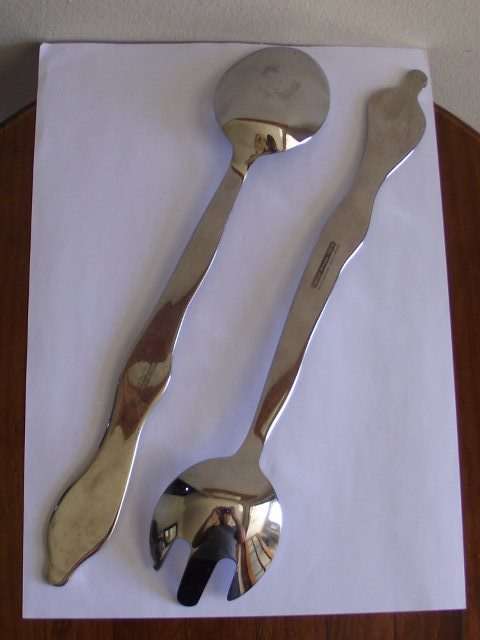 STUNNING CARROL BOYES 18/8 STAINLESS STEEL WOMAN MAN DESIGN SALAD SERVERS