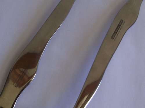 STUNNING CARROL BOYES 18/8 STAINLESS STEEL WOMAN MAN DESIGN SALAD SERVERS