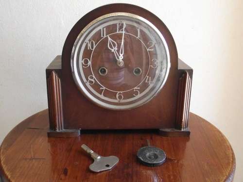 SMITHS ENFIELD MANTEL CLOCK