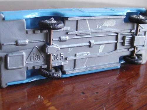 HO SCALE EKO PICK UP