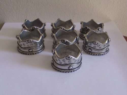 7 x PEWTER NAPKIN RINGS