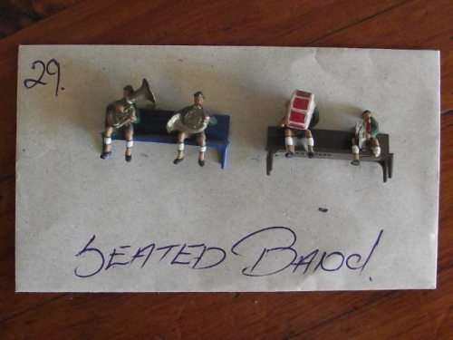 HO SCALE SEATED BAND