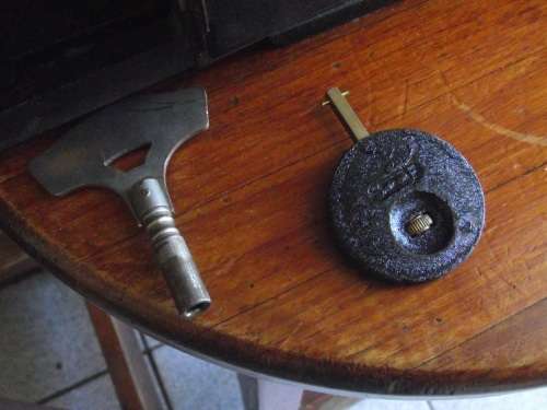 ENFIELD MANTEL CLOCK