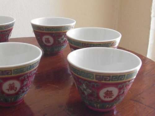 6 X VINTAGE ORIENTAL RED ENAMEL HAND PAINTED CUPS