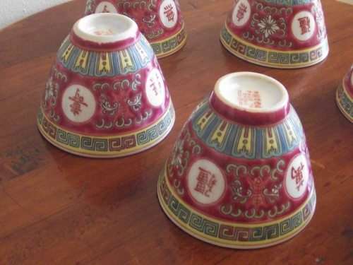 6 X VINTAGE ORIENTAL RED ENAMEL HAND PAINTED CUPS