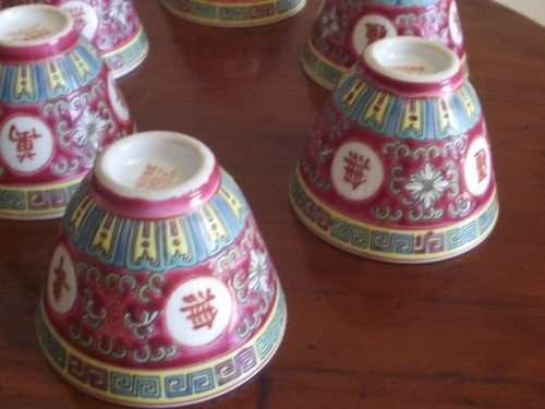 6 X VINTAGE ORIENTAL RED ENAMEL HAND PAINTED CUPS
