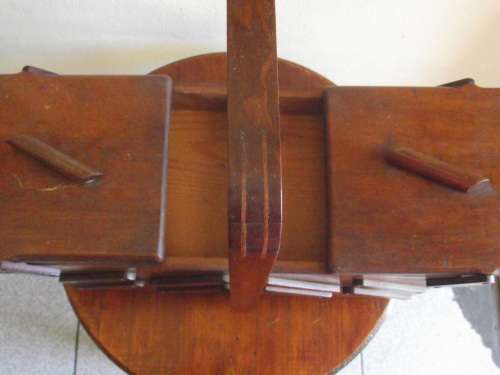 VINTAGE WOODEN CONCERTINA SEWING BOX