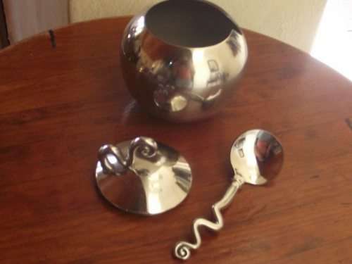 LOVELY CARROL BOYES SUGAR BOWL AND MATCHING SPOON-WAVE DESIGN