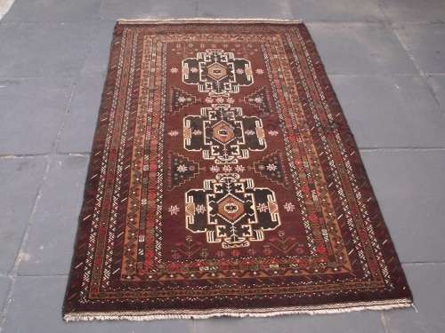 HAND WOVEN BALOUCH PERSIAN RUG --- HAS SOME BALDING
