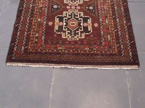 HAND WOVEN BALOUCH PERSIAN RUG --- HAS SOME BALDING