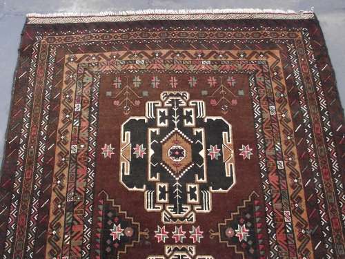HAND WOVEN BALOUCH PERSIAN RUG --- HAS SOME BALDING