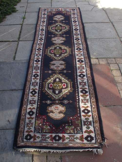 HAND WOVEN PERSIAN RUNNER