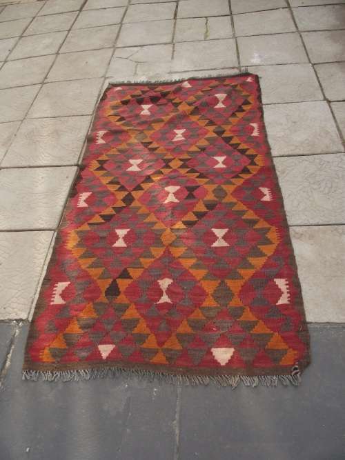 HAND WOVEN KILIM