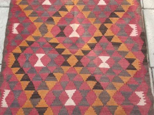 HAND WOVEN KILIM
