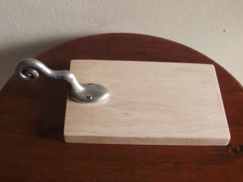 CARROL BOYES WAVE DESIGN CHEESE BOARD