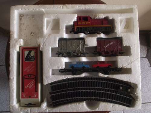 LIMA HO: Battery Operated SAR Junior Train Set (101819)