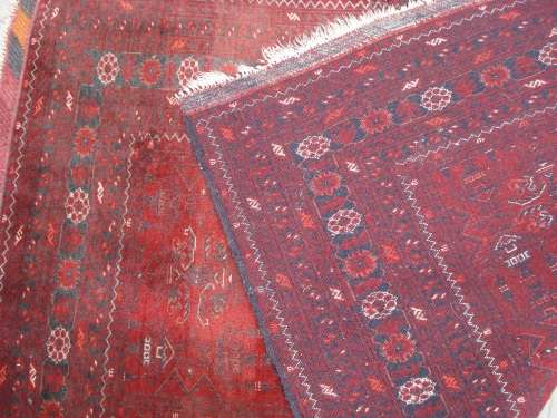 HAND WOVEN PERSIAN RUG --- HAS SOME BALDING AND DAMAGE