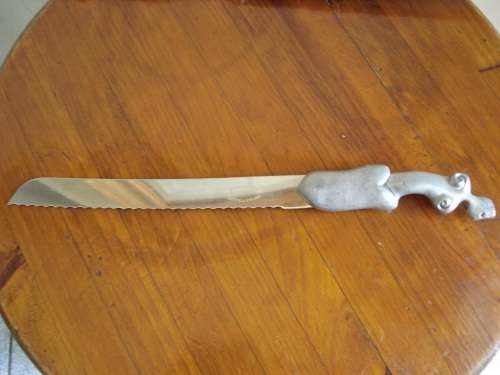 CARROL BOYES BREAD KNIFE