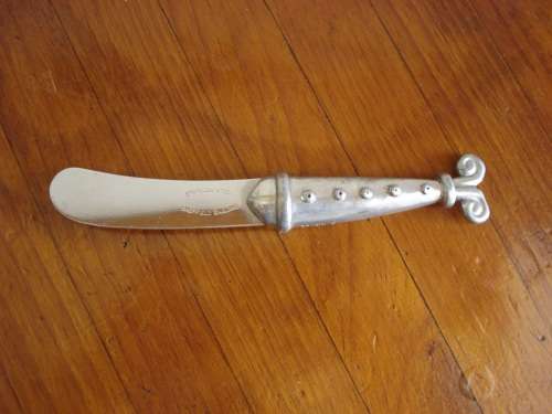 CARROL BOYES BUTTER KNIFE