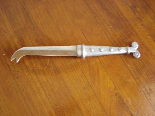 CARROL BOYES CHEESE KNIFE